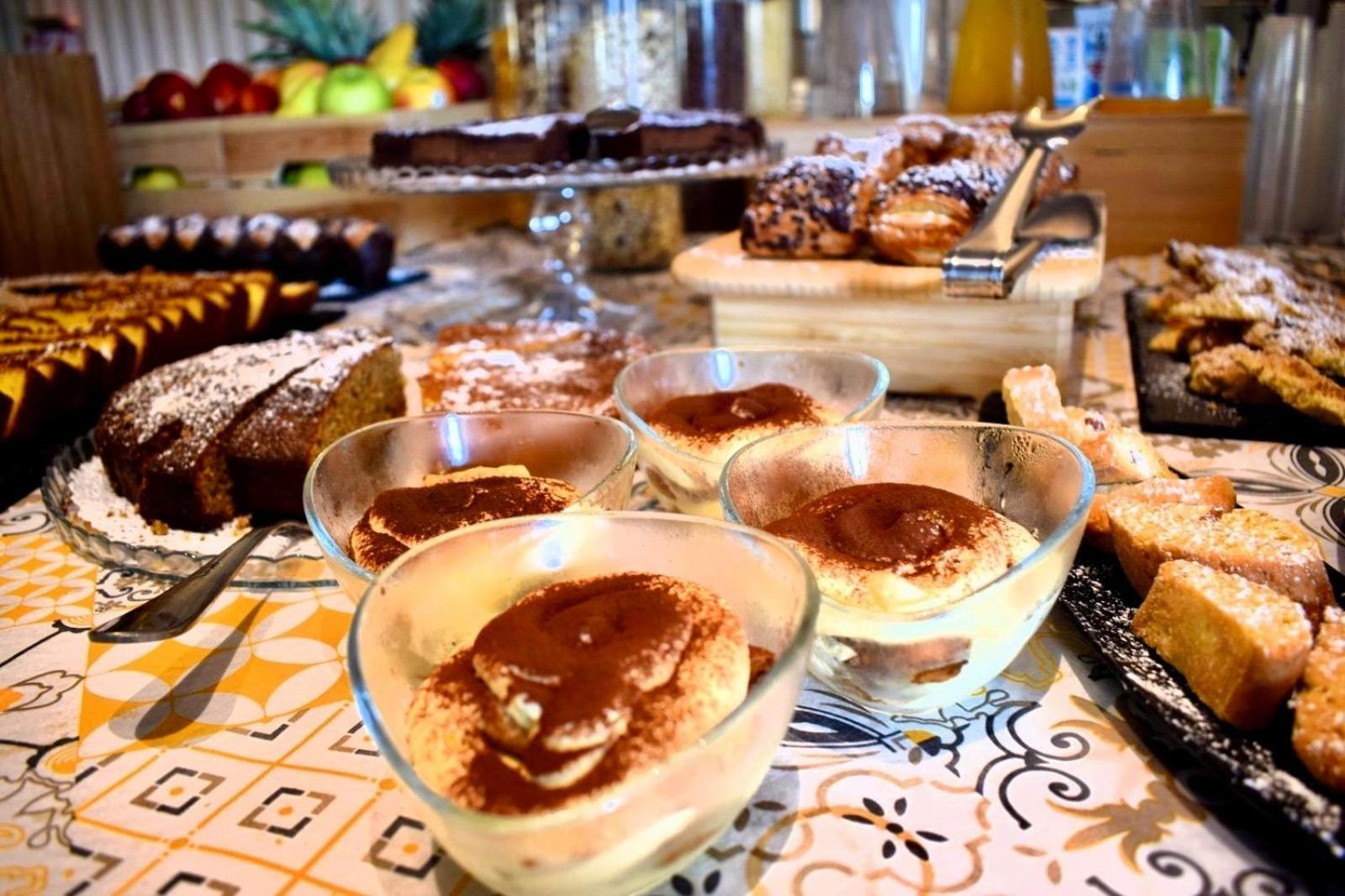 Hotel Miramare - Spa & Suites - Free Breakfast & Brunch Until 13-00 Cervia Exteriör bild